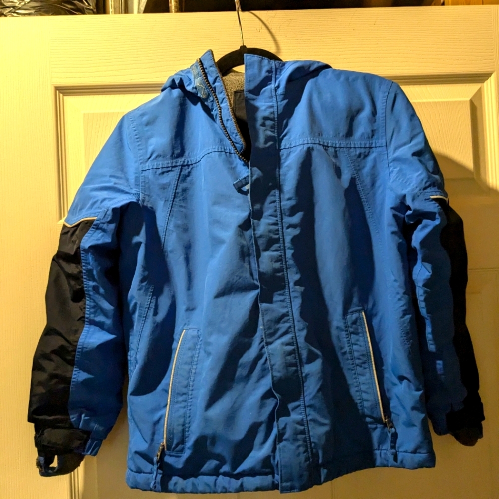 Boys Lands' End Squall jacket, size medium 10-12